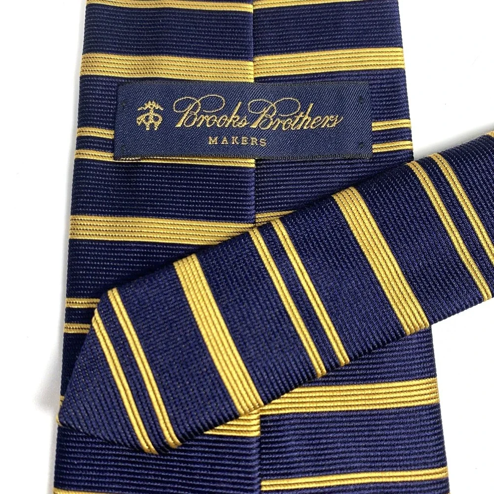 Brooks Brothers Makers Mens Tie Navy with Gold Horizonal‎ stripes 100% Silk Repp